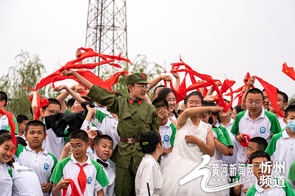 绽放青春光彩!忻州师范学院附属中学、忻州市第十二中学联盟校歌咏比赛圆满举行