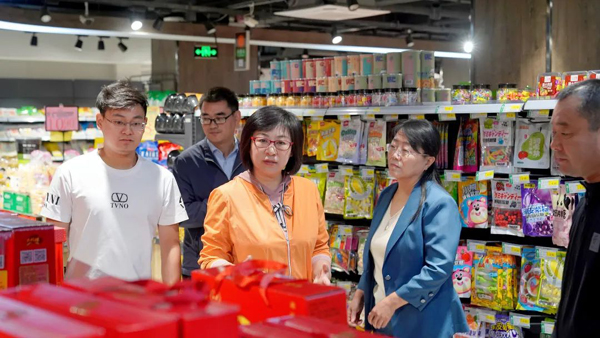 偏关:杨晓宏调研检查中秋国庆值班值守市场保供和安全生产工作